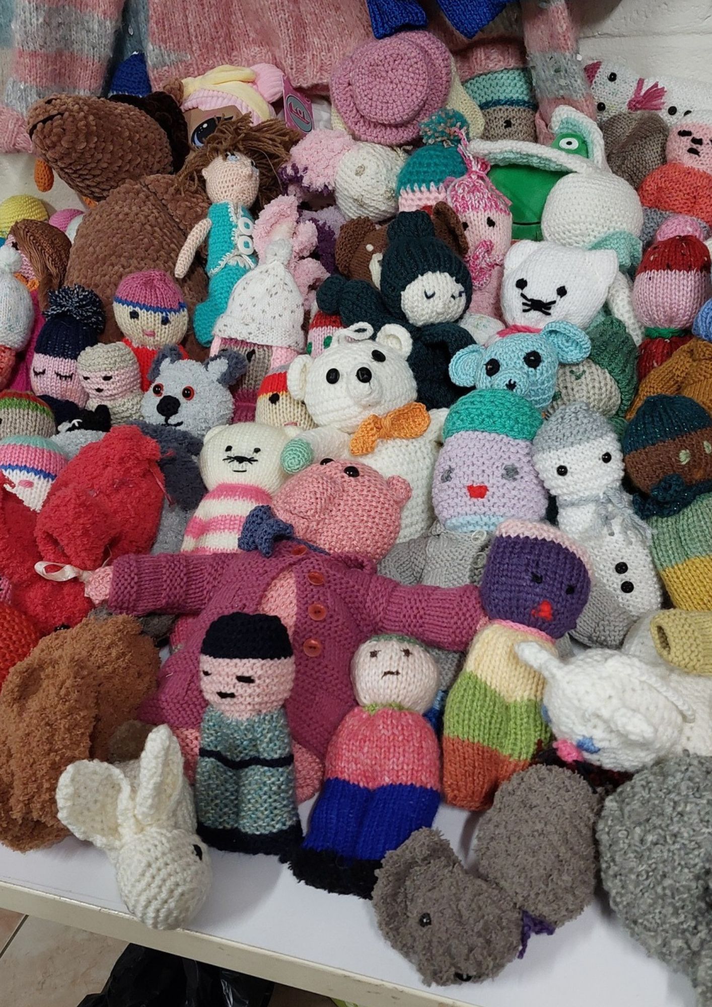 Lire la suite à propos de l’article 12 heures de tricot solidaire : bilan